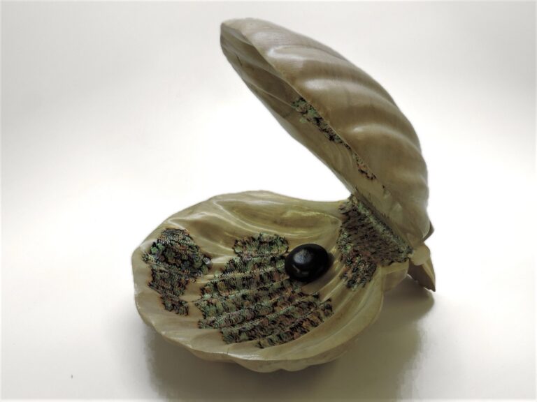 Oy-Stare, turned wood sculpture by Ken Deaner